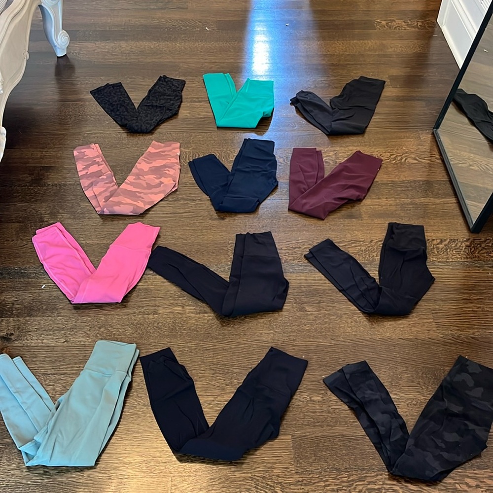 12 PAIRS OF Lululemom LEGGINGS.